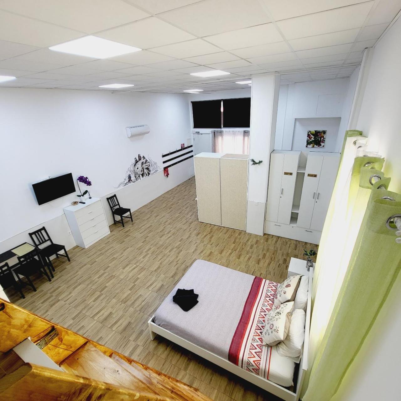 Aparthotel Nou Benicalap Luxury Apart à Valence Extérieur photo