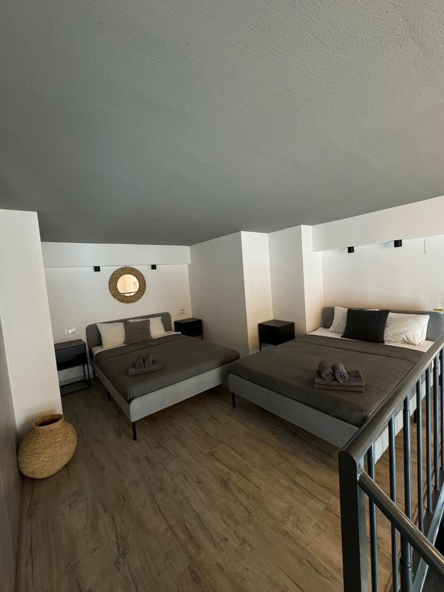 Aparthotel Nou Benicalap Luxury Apart à Valence Extérieur photo