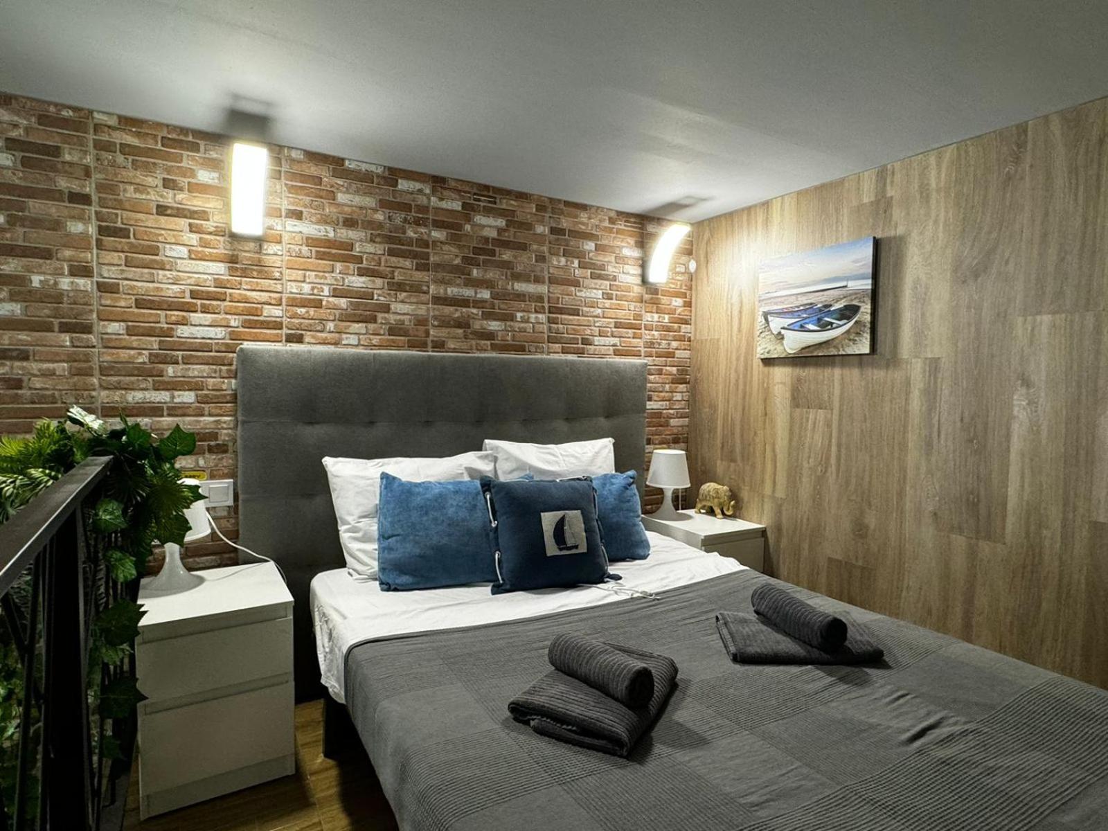 Aparthotel Nou Benicalap Luxury Apart à Valence Extérieur photo